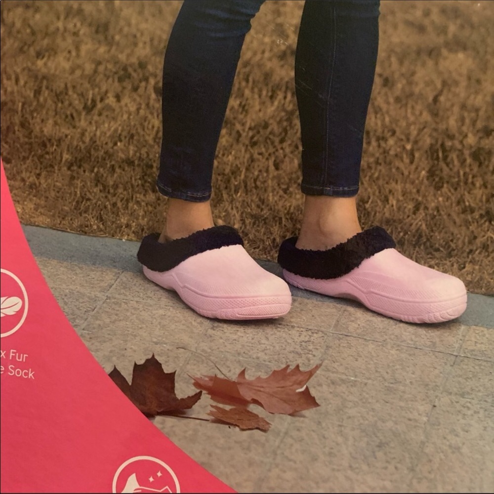 Crane Ladies Warm Lined Clogs 7/8 pink and navy fuzzy new